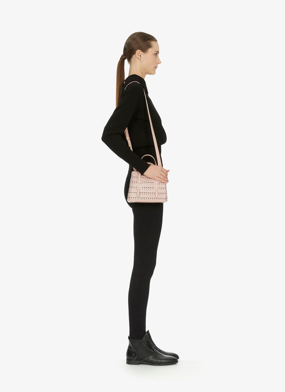 Mina 20 Tote Bag ALAÏA BEIGE MINA 20 TOTE BAG